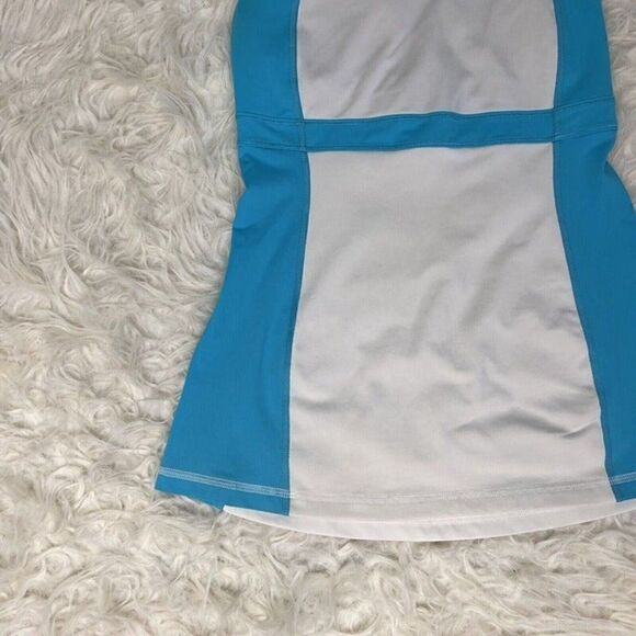 Lululemon Women’s Blue & White Racerback Tank Top Built in Bra Activewear Top 4 - Picture 8 of 9
